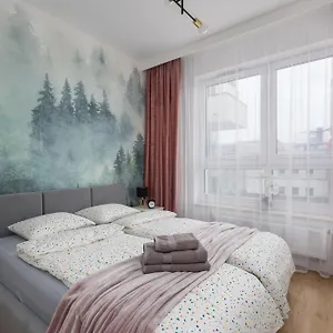 Warszawski Sen. Na 5 Apartament